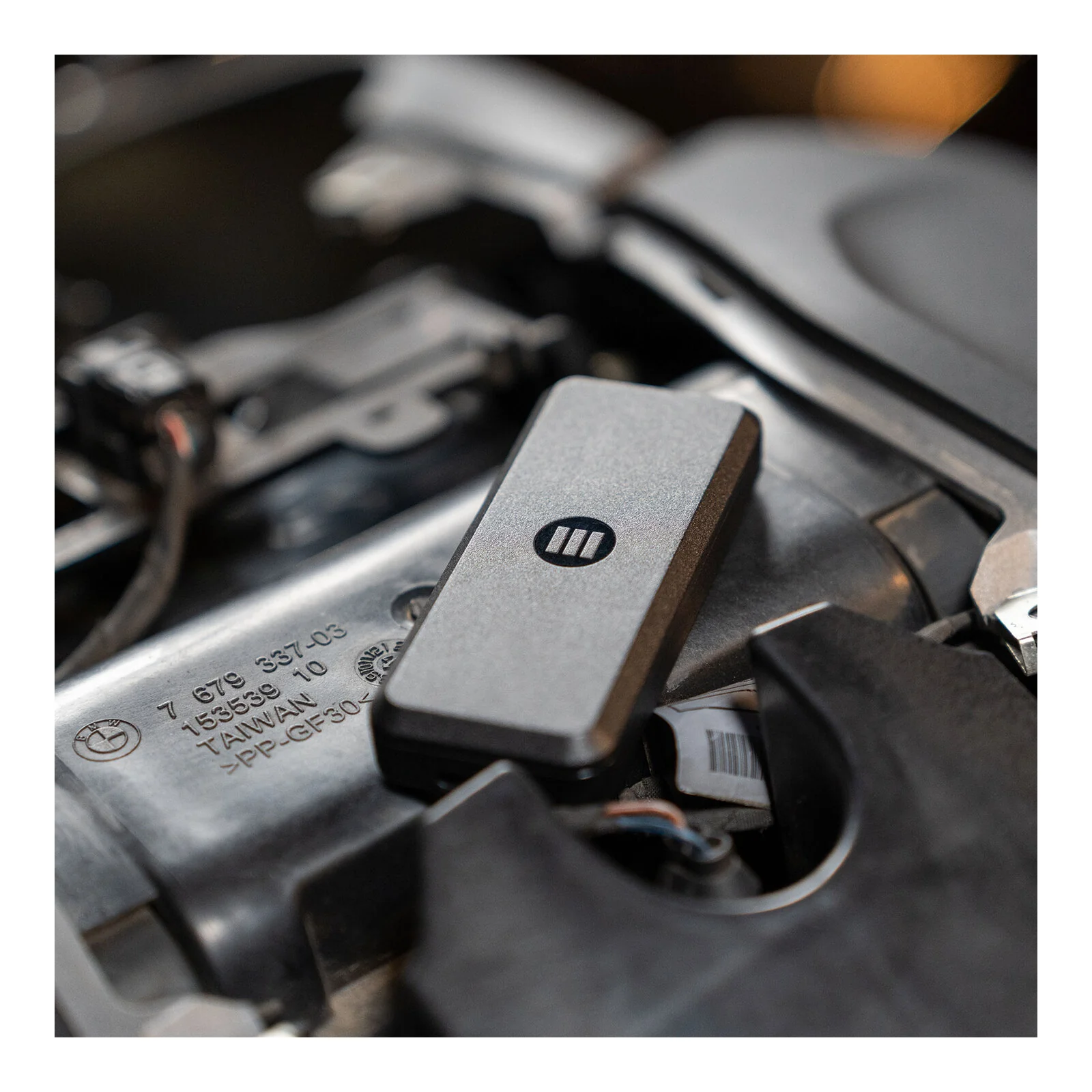 Monimoto 9 Smart Motorcyle GPS Tracker - Image 8